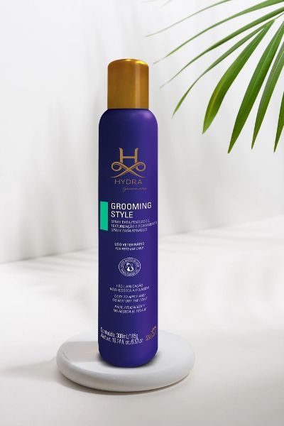 stredne-odolny-lak-na-srst-grooming-style-300-ml-185-g-11013 stredne-odolny-lak-na-srst-grooming-style-300-ml-185-g-11013